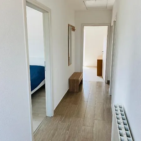Apartment Apartman Elli